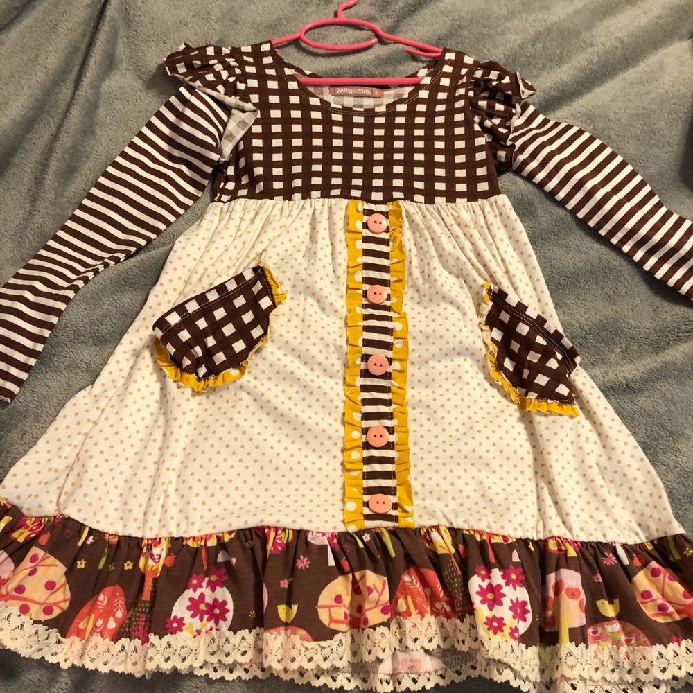 Girls dress